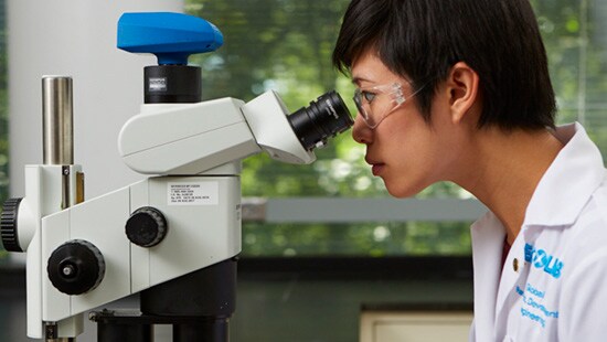 Ecolab Expert Providing Laboratory Testing and Technical Support for Customers 